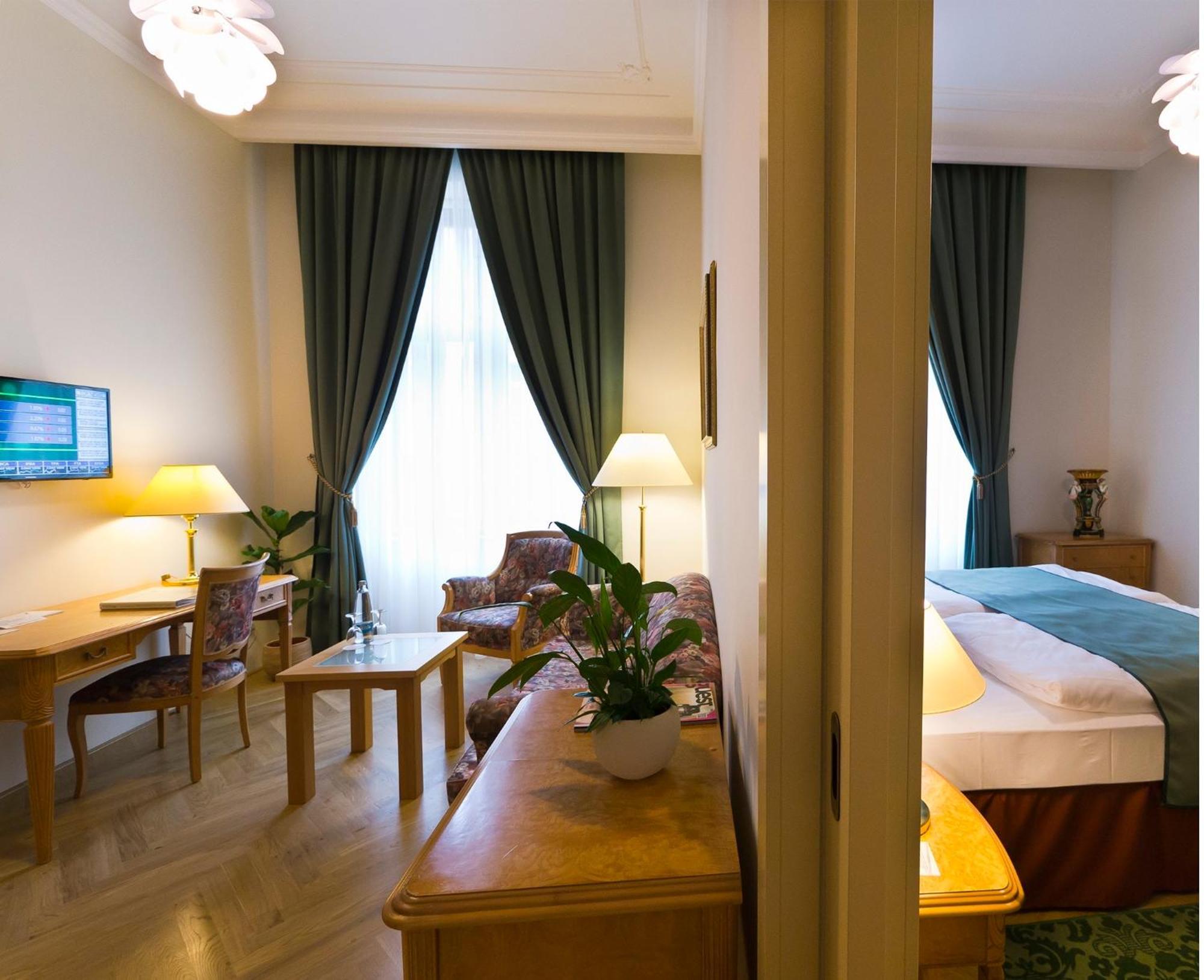 Grandhotel Ambassador Narodni Dum Карлові Вари Екстер'єр фото