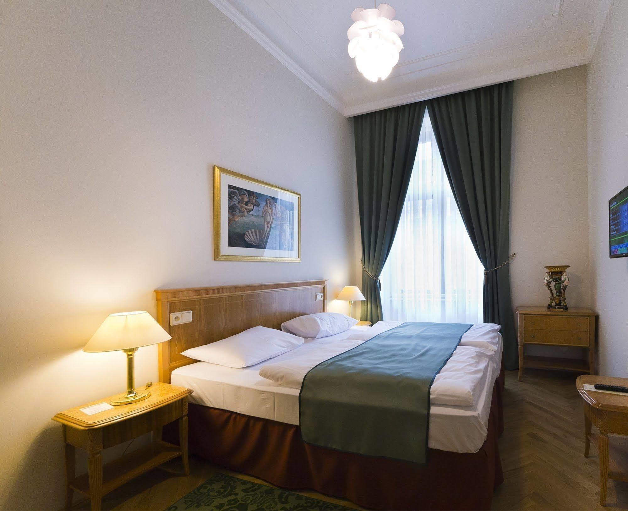 Grandhotel Ambassador Narodni Dum Карлові Вари Екстер'єр фото