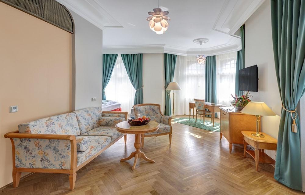 Grandhotel Ambassador Narodni Dum Карлові Вари Екстер'єр фото